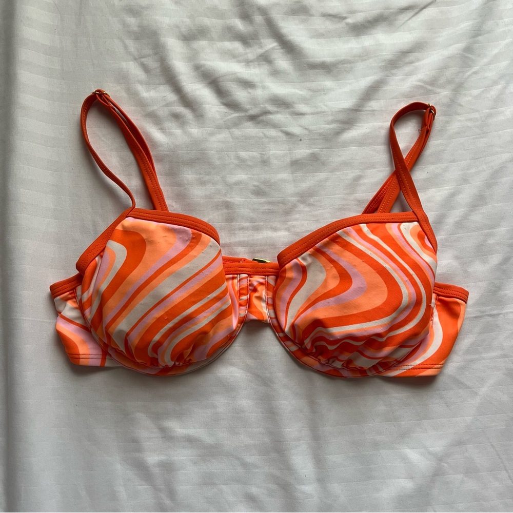 No Boundaries Vibrant Orange Swirl Bikini Top